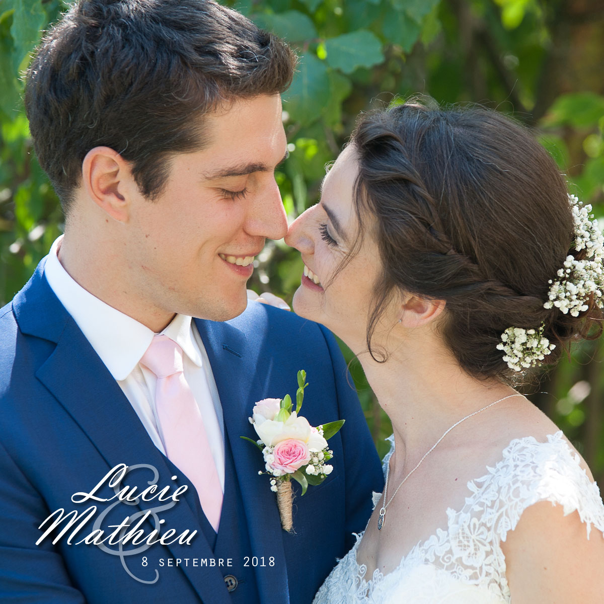 Lucie Mathieu Photographe de mariage en Combe de Savoie : couverture de l'album des mariés Photographe de mariage en Combe de Savoie : couverture de l'album des mariés