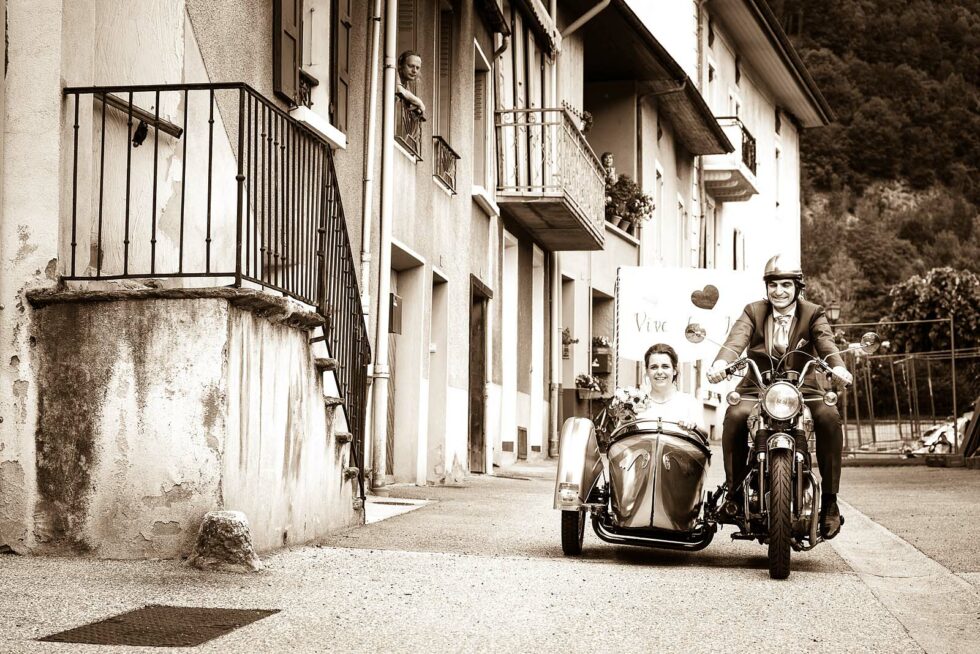 Photographe de mariage à Aigueblanche