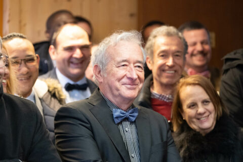 Photographe de mariage à la montagne : portrait pendant la cérémonie